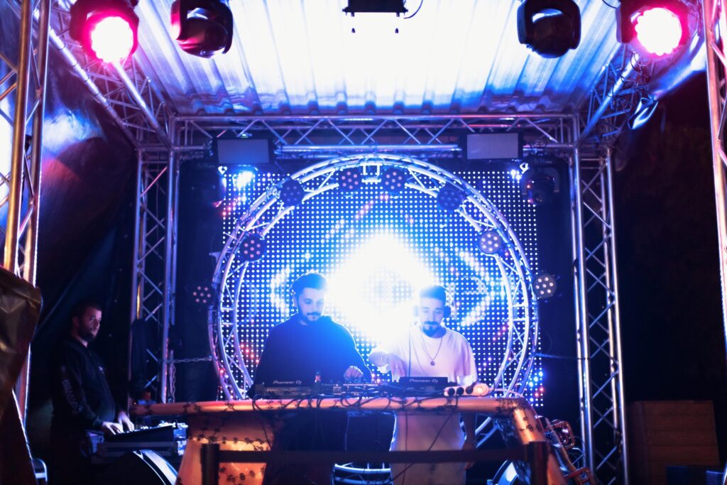 Experienta_-Brener-Legendary-Party.jpg