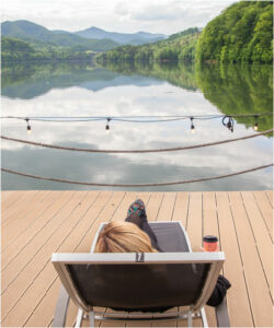Lounge-by-the-lake.jpg